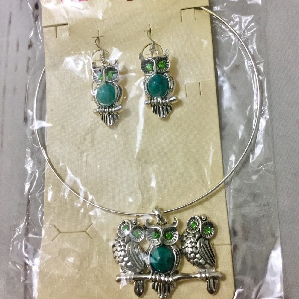 NEW Owl Necklace with Matching Earrings